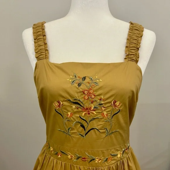 Embroidered Midi Dress - Picture 2 of 4